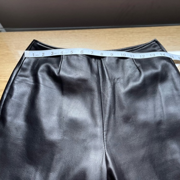 Danier Leather High Rise Straight Leg Pants Sz 6 - Picture 10 of 11